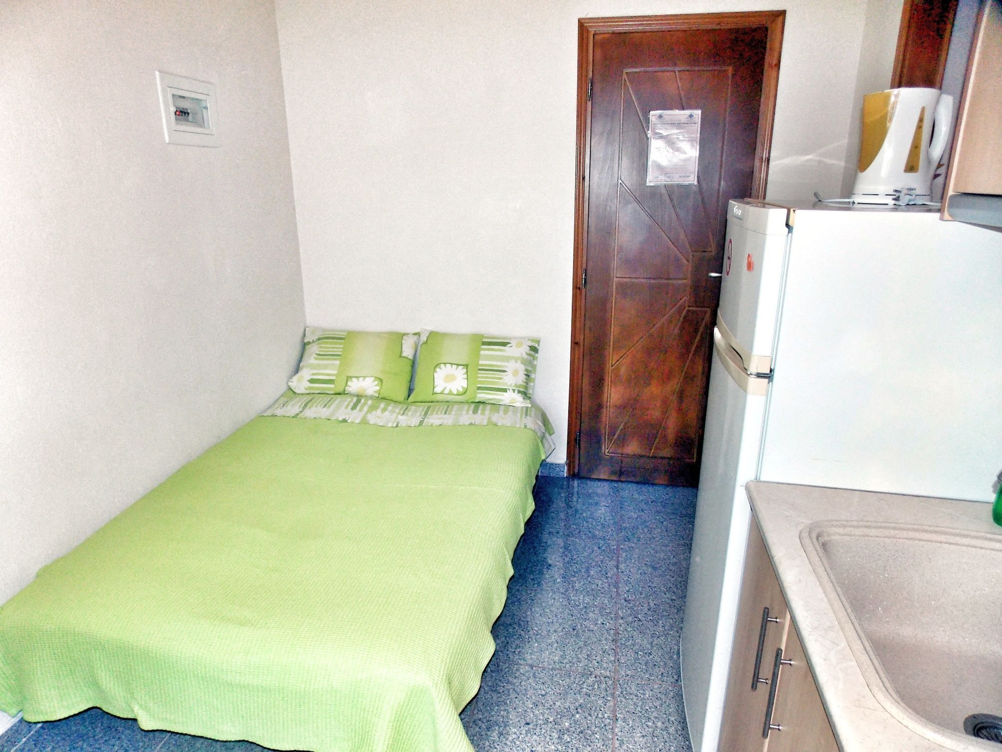 Nikos Apartments Ситонья Экстерьер фото